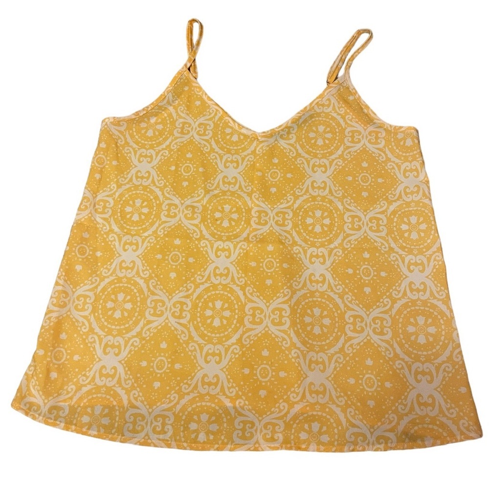 Women’s Tank Top. Size medium.